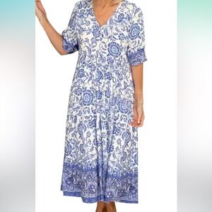 Casual Blue and White Floral Maxi Dress